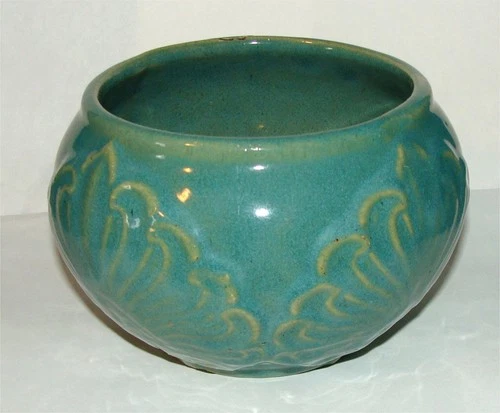 Vtg Pottery Planter Teal Blue Green Pot Peacock Like Design Early McCoy 3 ¾”