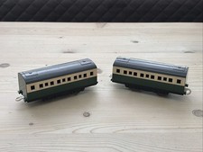 Thomas Trackmaster 2 X EXPRESS COACHES For Battery Train Sets