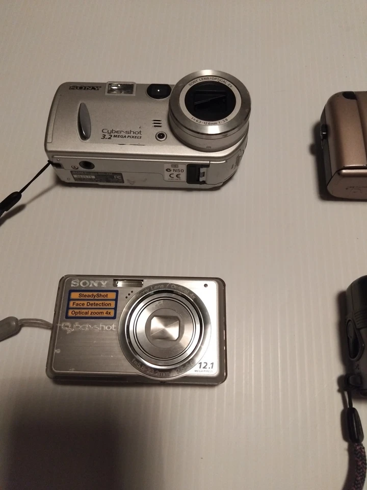  Camera Bundle Mixed Lot x 4 2 x Sony Epion Nikon Parts Only  - image 3 of 4