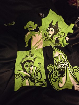 Disney Oogie Boogie Bash 2023 Loungefly Short Seeve T-shirt NWT