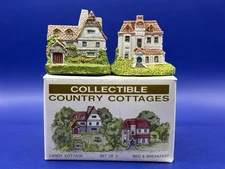 COLLECTIBLE COUNTRY COTTAGES Set of 2 Candy Cottage And Bed & Breakfast RGA 1993
