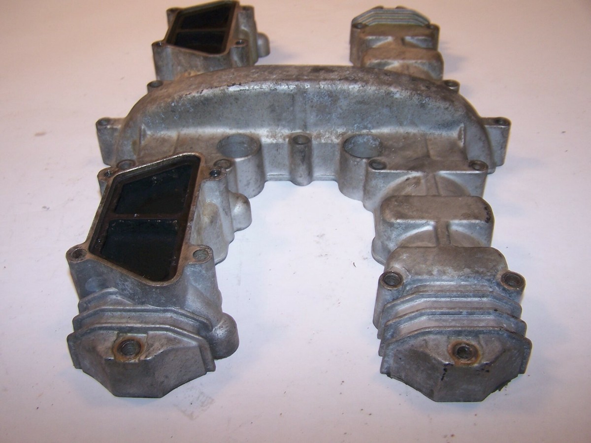 KAWASAKI KZ1000 CYLINDER HEAD COVER 14025-1465 KZ 1000 LTD POLICE