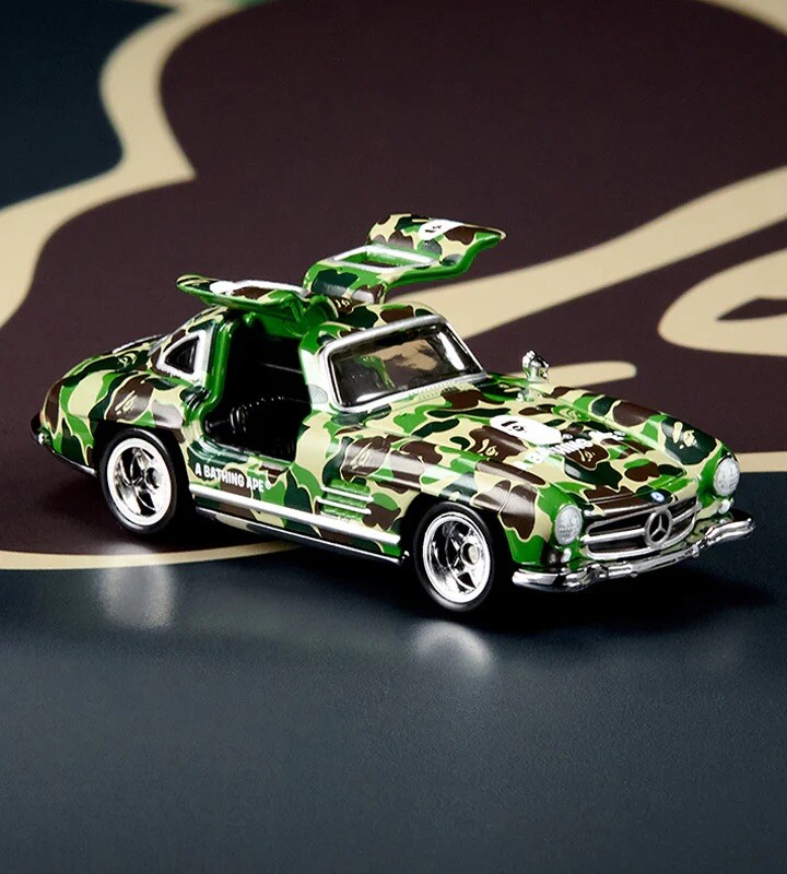 BAPE x Hot Wheels RLC 1955 Mercedes Benz 300SL King of The BAPE x Hot Wheels RLC 1955 Mercedes Benz 300SL King of The