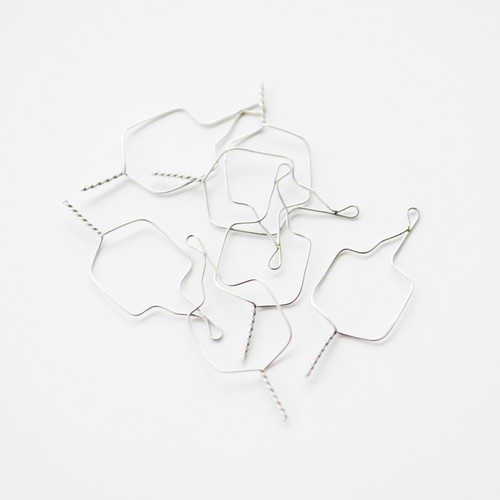J&J Ortho™ Orthodontic Preformed Ligature Kobayashi Wire Tie Shorty Long(100/pk) - Picture 5 of 36