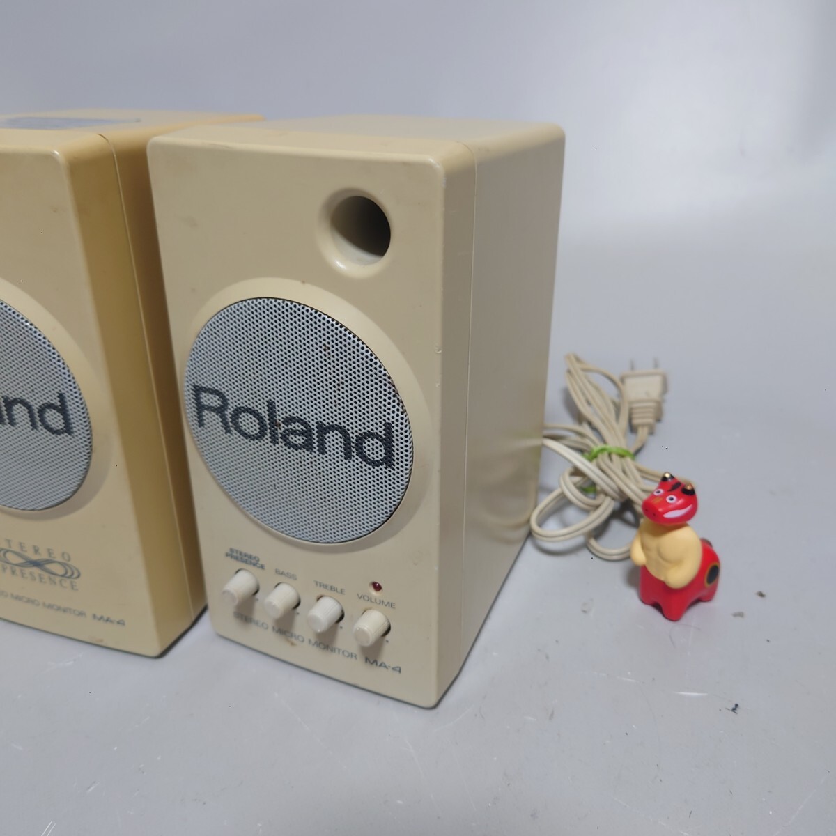 Roland MA-4 Micro Monitors Powered Speakers RARE VINTAGE