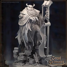 Giant Owl Wizard Sorcerer Archivist Miniature | D&D DnD | 