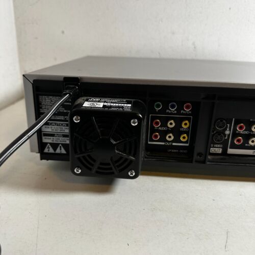 JVC HM-DH3000U D-Theater Gray Portable Digital Remote Control D-VHS VCR Player - Picture 11 of 15