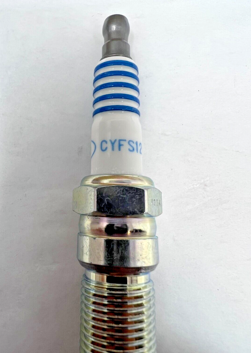 1 NEW Genuine OEM Motorcraft CYFS12YT4 Spark Plug Made in JAPAN