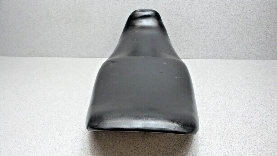 ASIENTO HONDA INTERCEPTOR 700 750 V45 VINTAGE Foto 3 de 4