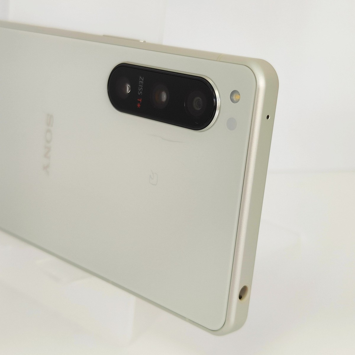 Xperia 5 IVホワイト 128GB ラスト1点のみ Xperia 5 IVホワイト 128GB ラスト1点のみ Xperia 5 IV｜価格