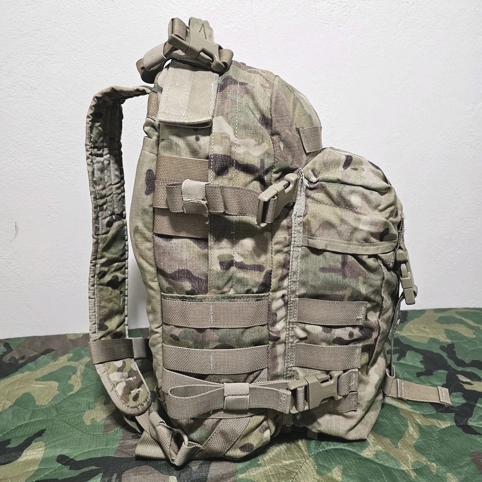 USGI Multicam OCP MOLLE Paquete de Asalto Mochila de Asalto de 3 Días Ejército de EE. UU. con Refuerzo Foto 2 de 4