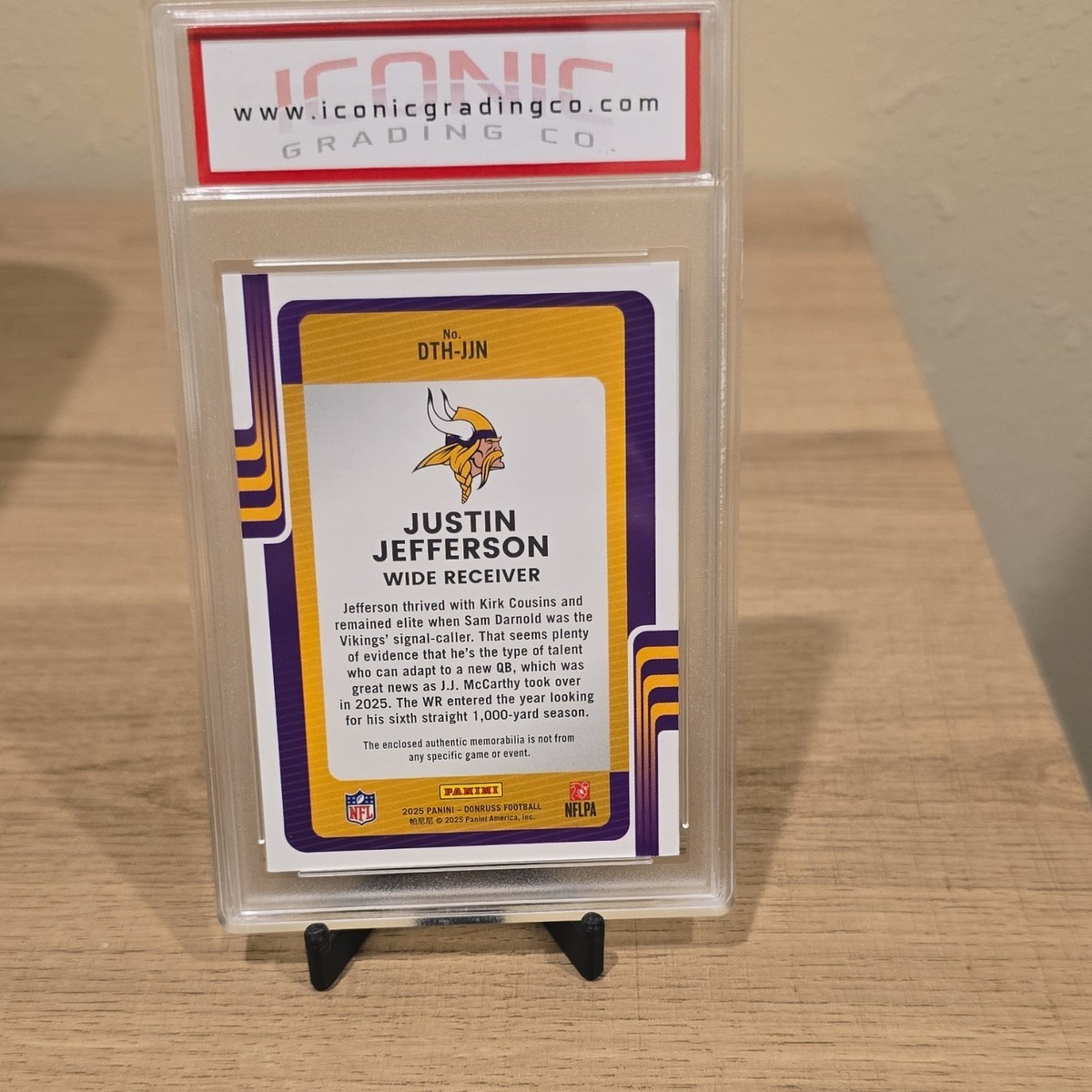 Panini 2025 Donruss Threads Justin Jefferson #DTH-JJN Memorabilia