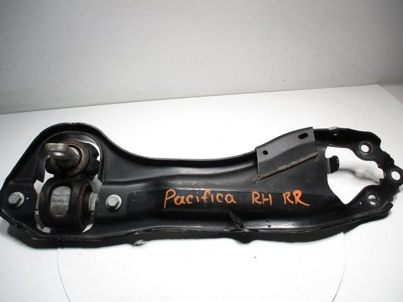 BRAZO DE ARRASTRE INFERIOR DERECHO TRASERO DERECHO SE ADAPTA A 17 CHRYSLER PACIFICA 39120 Foto 4 de 4