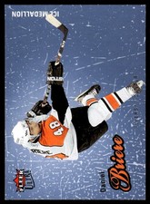 2008-09 FLEER ULTRA ICE MEDAILLION Daniel Briere /100 Philadelphia Flyers #69