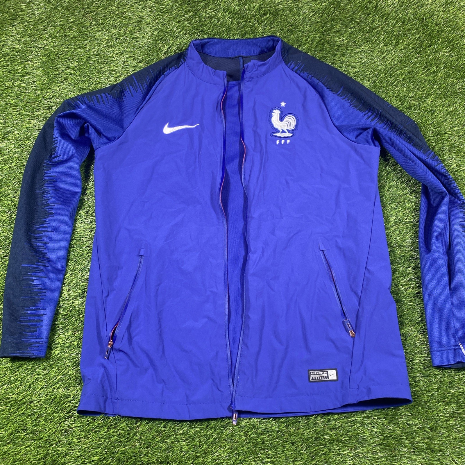 Mens Medium Blue Broken Zipper **
