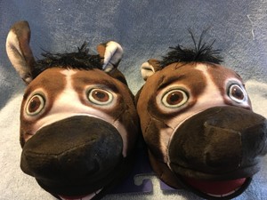 childrens slippers size 1