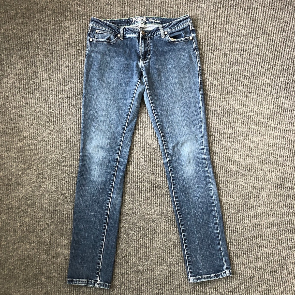 Wrangler Rock 47 Women Medium Ultra Low Rise Slim Jeans 30x31 **No Tag  Read**