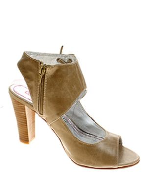 SCHÖNE NEUE OFFENE PUMPS DER MARKE ''COSMOPOLITAN'' AUS CAMEL LEDER GR. 38