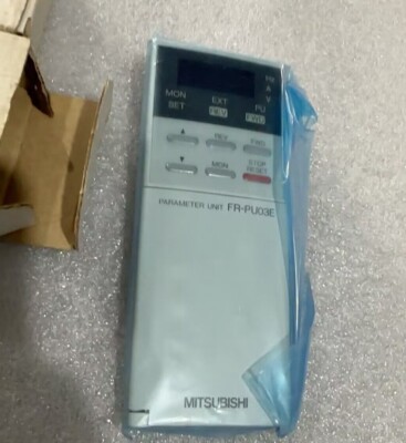 1PC New Mitsubishi FR-PU03E Operator Panel