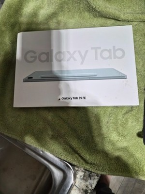 Samsung Galaxy Tab S9FE 10.9'' 128GB WiFi Mint color Excellent condition