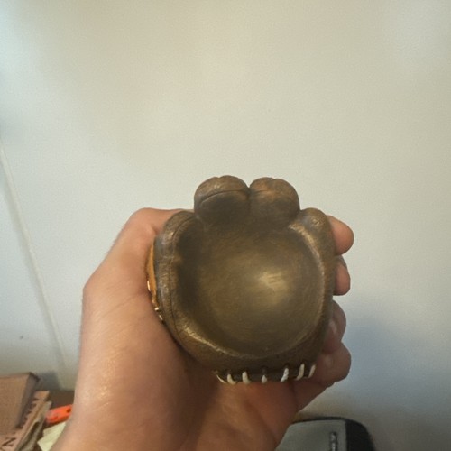 Baseball Mitt Decoration Countertop Holder For Change, Paper Clips Etc - Picture 4 of 4