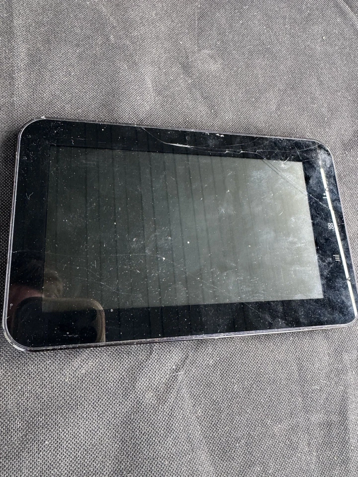 CNM Touchpad 7  Tablet Computer  Black Working read description - Image 2 of 4