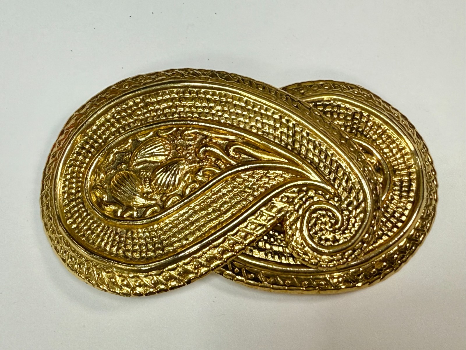 Large Swirl Pattern Interlocking Two Piece Vintag… - image 11