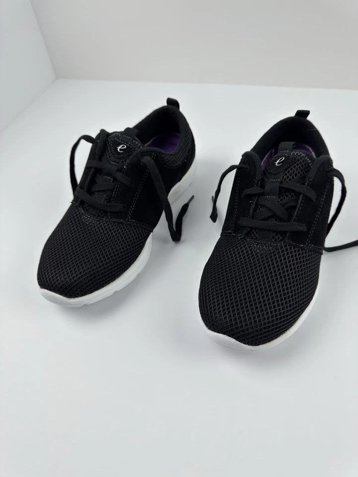 Size 8 Womens EasySpirit E360 All Black Suede Sneaker Lightweight Cushion Insole - Image 2 of 4