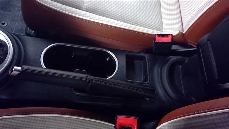 Consola central piso delantero sin reposabrazos negro hatchback 15-19 BEETLE 86334 Foto 4 de 4