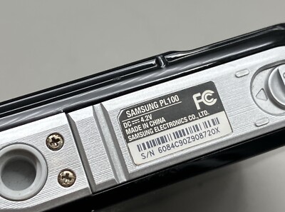 SAMSUNG PL100 12.2MP Digital Camera Selfie Front Screen Dual View