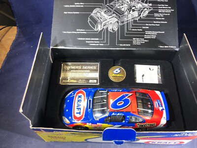 O4-91 JACK ROUCH RACING MARK MARTIN #6 KRAFT 2002 FORD TAURUS - 1:24 SCALE