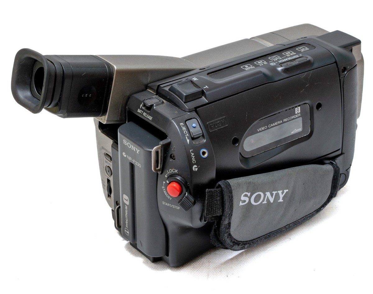 Videocamera Sony Handycam CCD-TR417E 8mm Video8 XR Hi8 240X Video