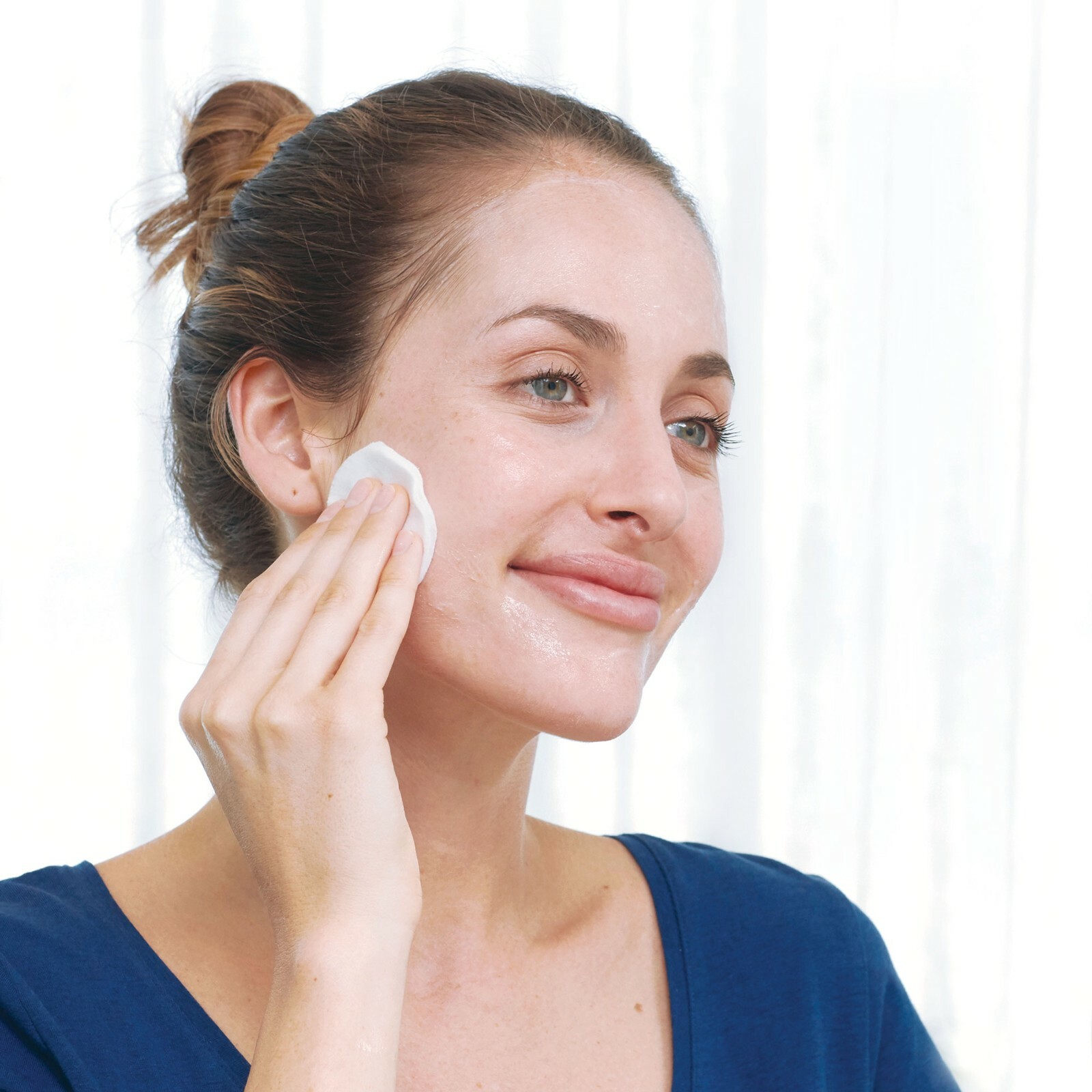 Cetaphil Gentle Skin Cleanser, Hydrating Face Wash & Body Wash 8 fl oz