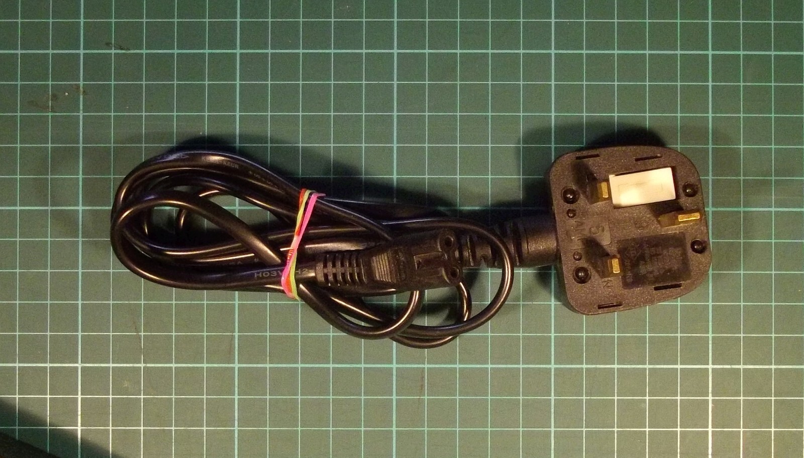 Canon DC201 mini DVD camcorder, excellent working order, see