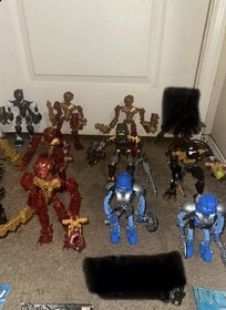 LEGO BIONICLE Lot 11 Figures Inika Berraki Piraka Toa Nuva Complete w/ Manuals