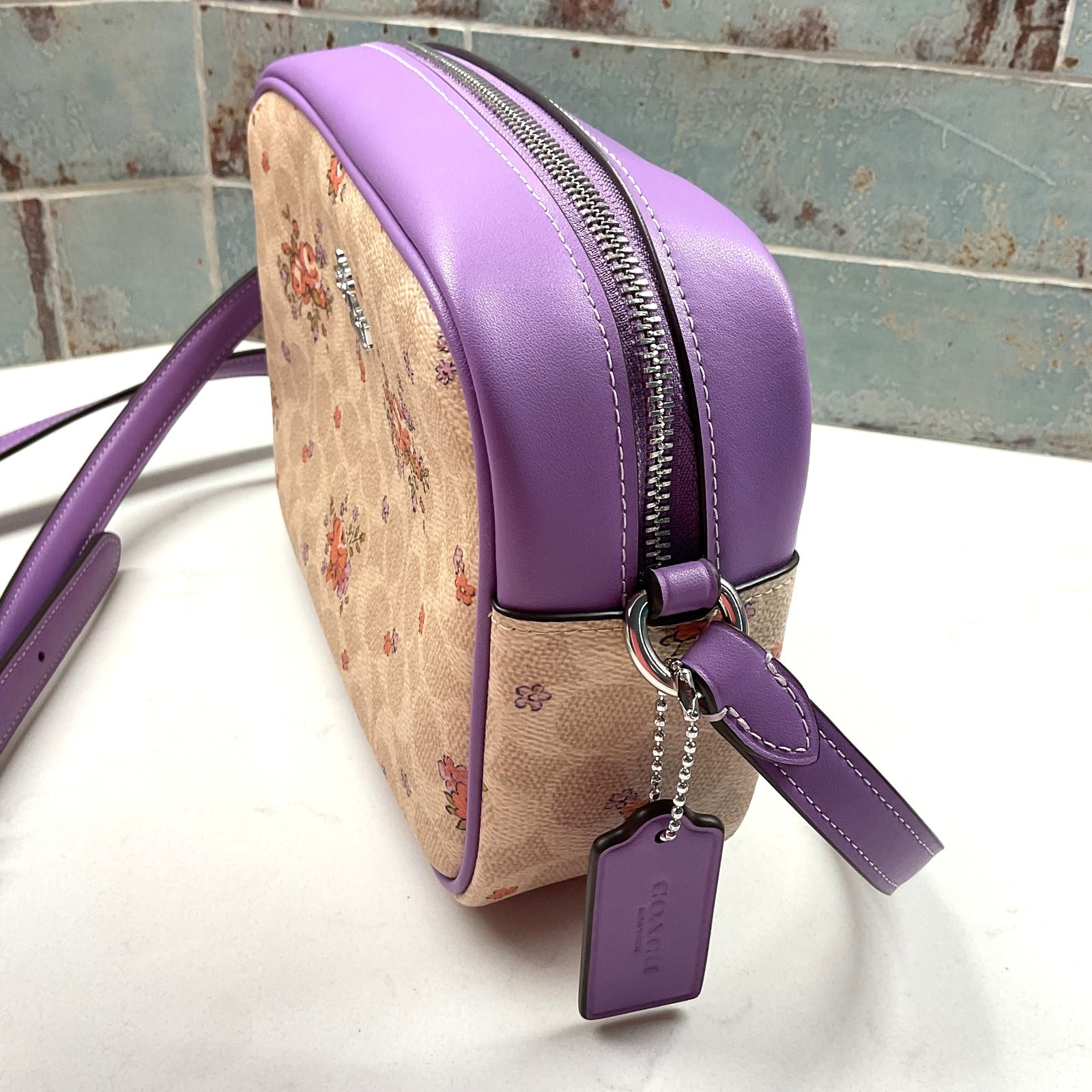Coach Signature Sand Lavender Floral print Jamie Crossbody Mini/Camera Bag NWT image 6