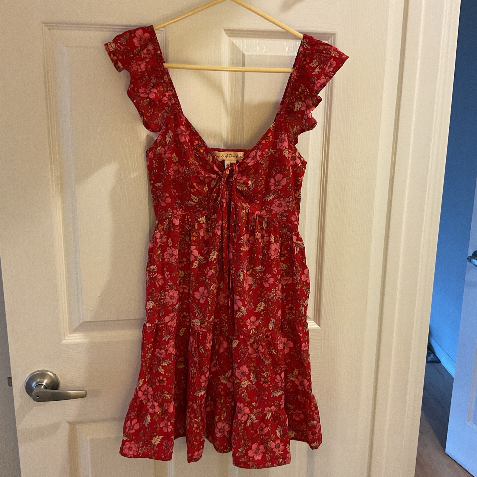 Band Of The Free Xs Floral Tiered Mini Dress Ruching Flutter Sleeve Boho Hippie