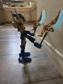 LEGO BIONICLE Glatorian Tarix 8981 w/ Instructions 