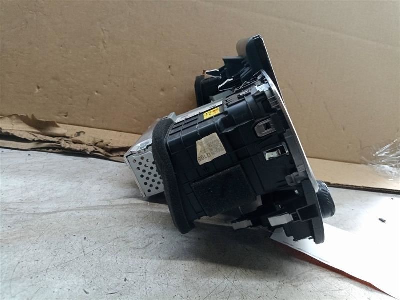 Audio Equipment Radio Display And Receiver US Market Fits 20-22 VENUE 200211