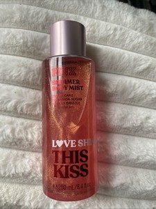 NEW Victoria's Secret Pink Love Shimmer THIS KISS Body Mist Spray, 8.4 fl oz