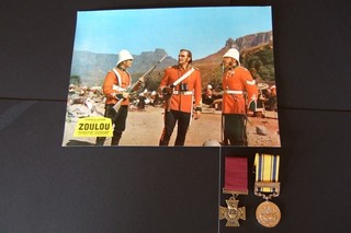 11 x ZULU 1964 ORIGINAL FRENCH POSTERS COPIES OF MEDALS STANLEY BAKER