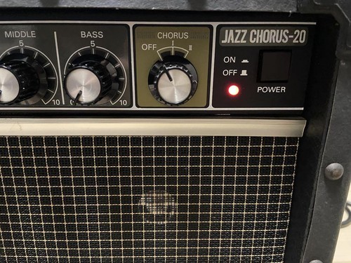 Amplificador Guitarra Roland JC-20 Efecto Coro De Colección Excelente Estado - Imagen 3 de 8