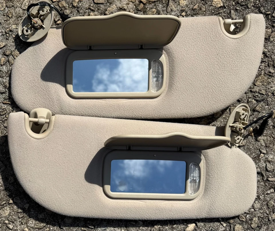 MERCURY MOUNTAINEER FORD EXPLORER 2006-2010 Beige Cloth LIGHTED Sun Visors OEM - Image 2 of 3