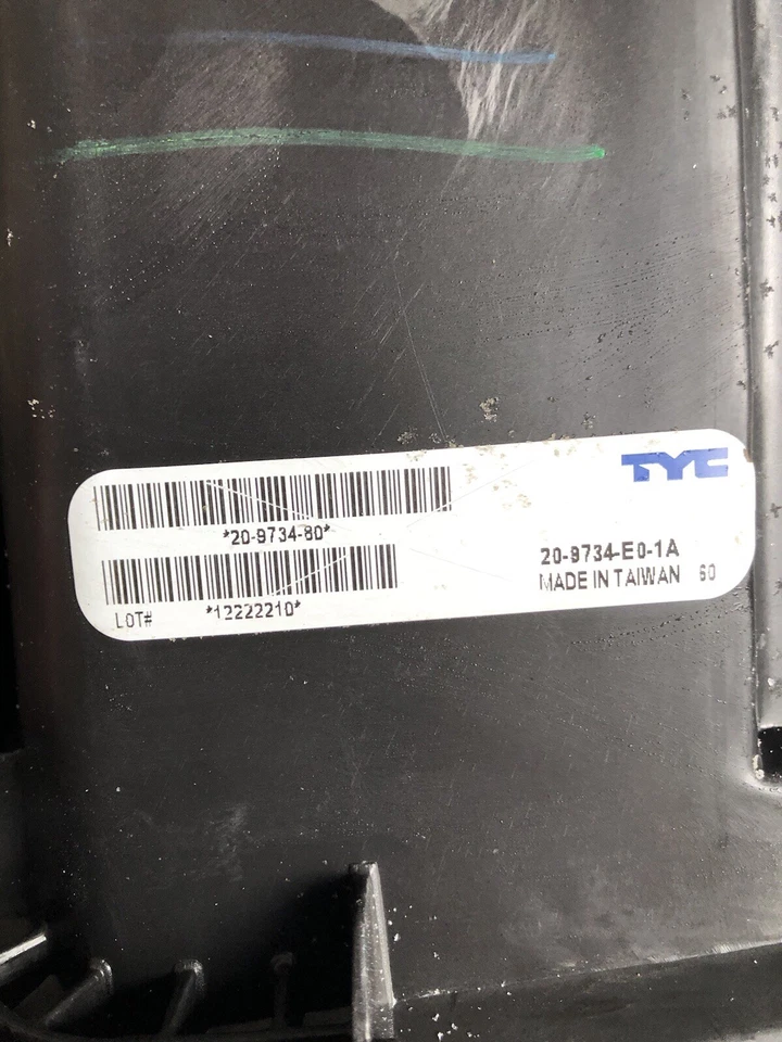 2017-2020 GMC Yukon Headlight Assembly LH. Side New - Image 3 of 4