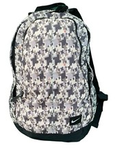 nike hayward futura 25l