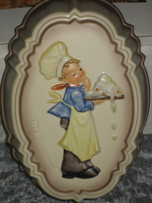Hummelfigur ''Der kleine Konditor'' Hum674 Kuchenform FM7 OVP sign. Master Painter