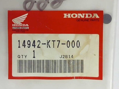 NOS GENUINE HONDA ST110 VFR750 CBR600 TAPPET SHIM 2.225 14942-KT7-000 NEW OEM