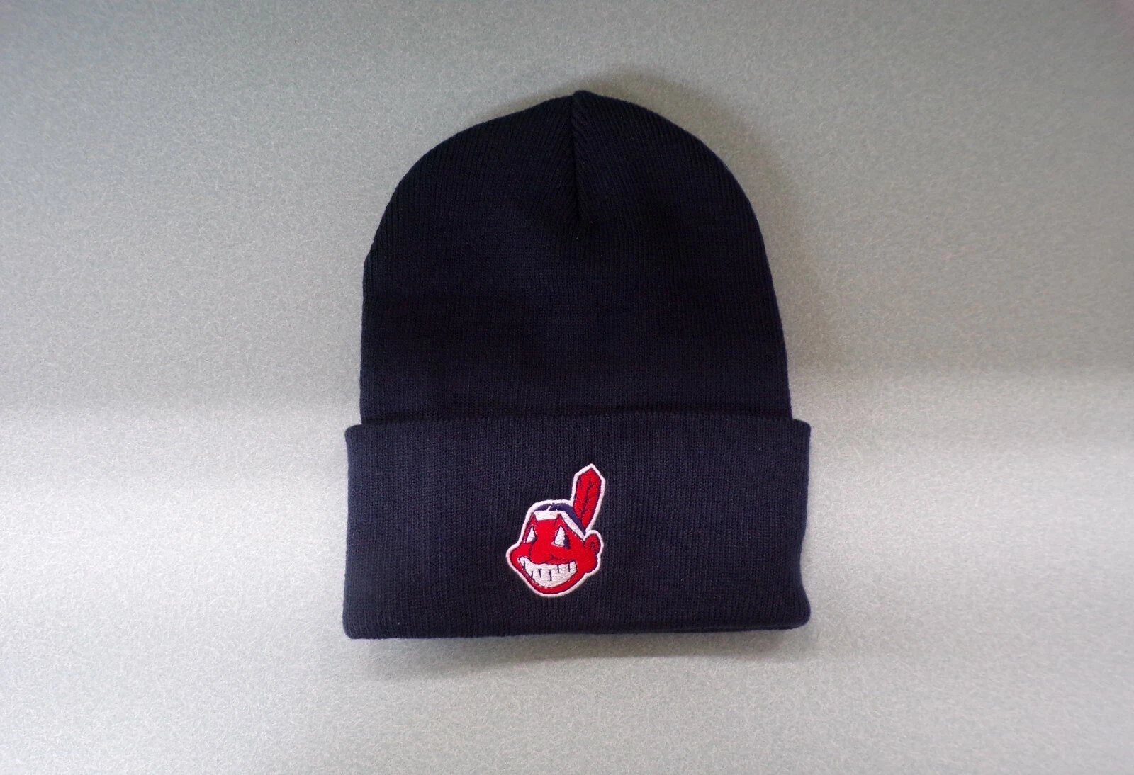 MLB Cleveland Indians Chief Wahoo Embroidered Knit Beanie Cap Hat New