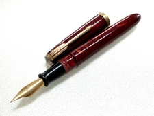 Hand made pen　I paid the shipping fee and customs tax when I sent it  only USA