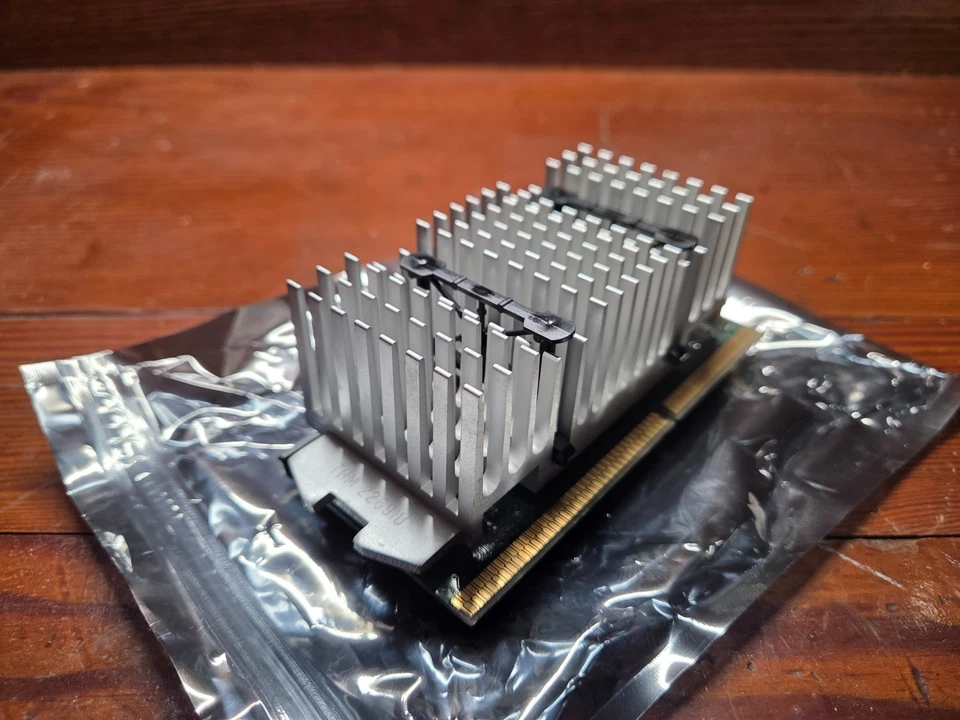 Intel Pentium III 650 MHz Slot 1 CPU (SL3XK) – Tested Working - Image 4 of 4